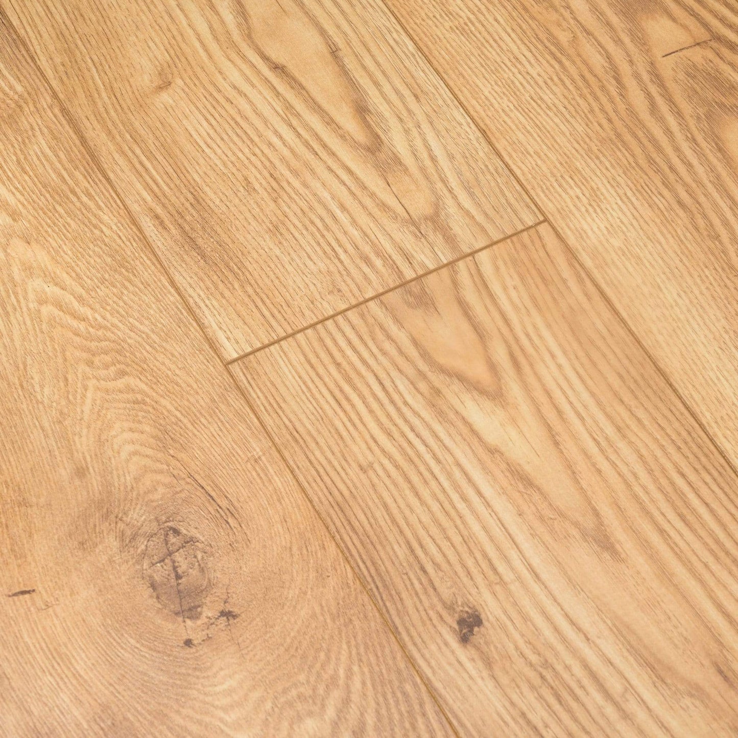Flooring & Carpet  -  Krono Vintage Classic Tawny Chestnut 10mm Laminate Flooring (1.73m² Pack)  -  50129147