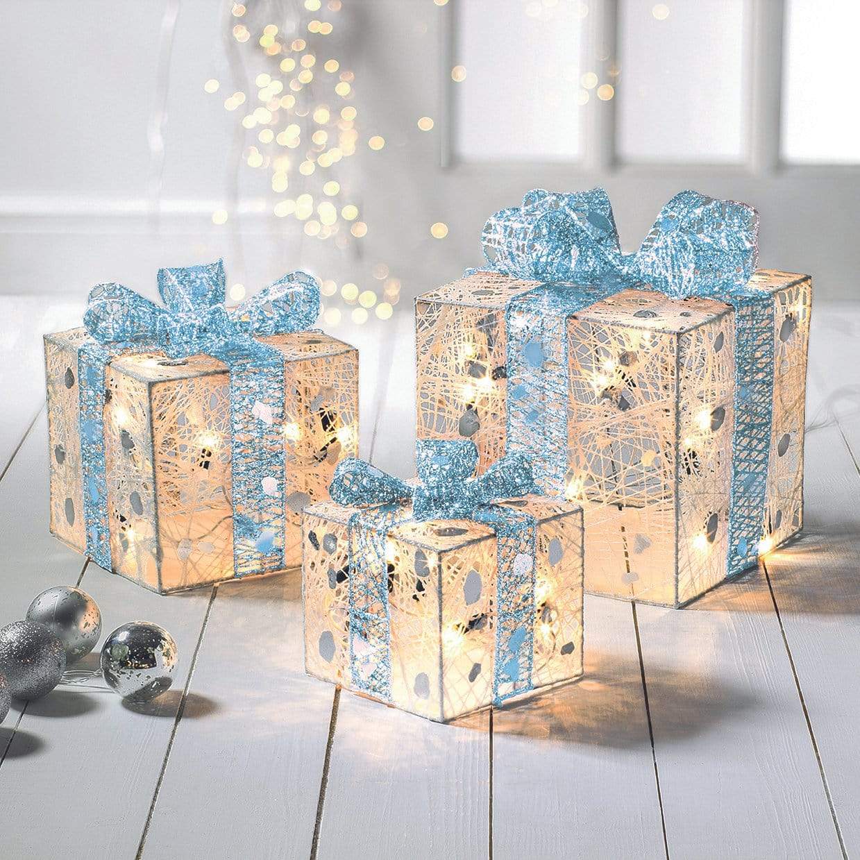 Christmas  -  Set Of 3 Warm White & Blue LED Christmas Parcels  -  60001097