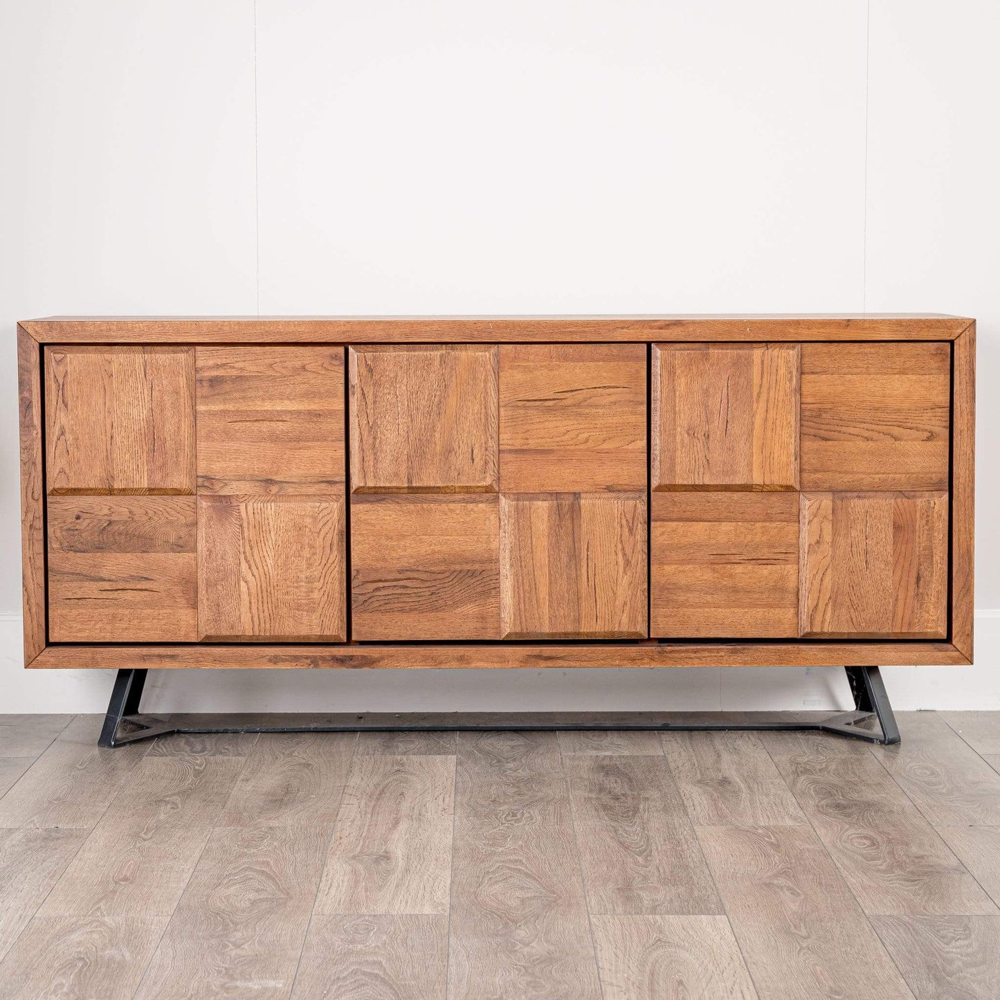 Furniture  -  Regent Wide Sideboard  -  50146250